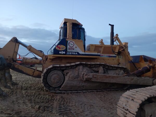 KOMATSU D375 A2 - Imagen 3