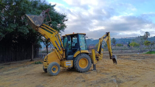 KOMATSU WB97R - Imagen 3