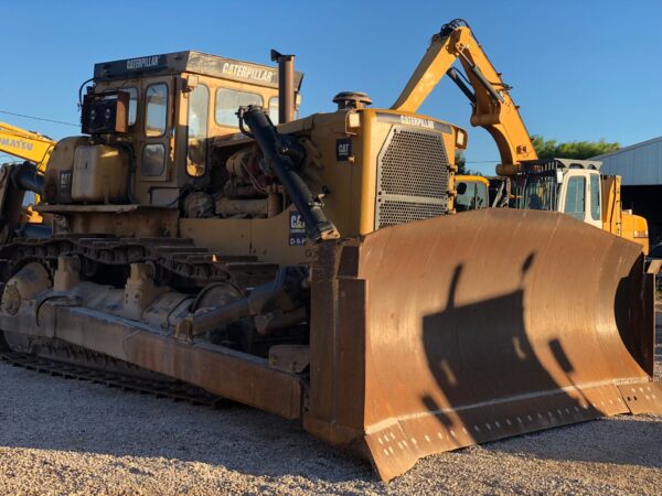 CAT D9H