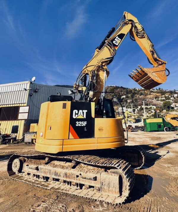 CATERPILLAR 325F