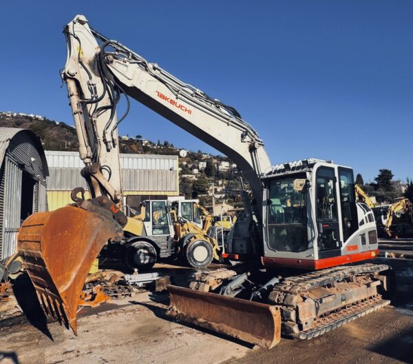 TAKEUCHI TB2150R