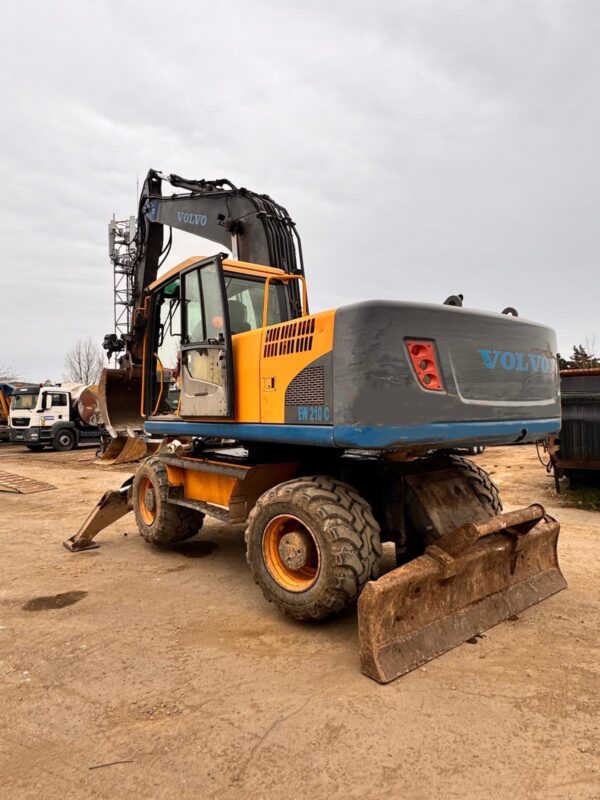 VOLVO EW210 C - Imagen 2