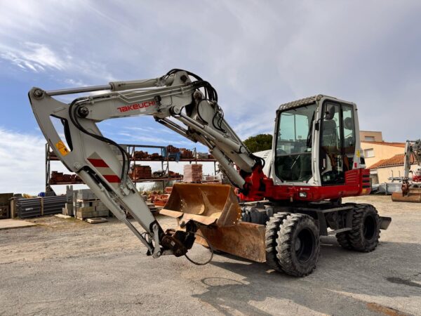 TAKEUCHI TB295W