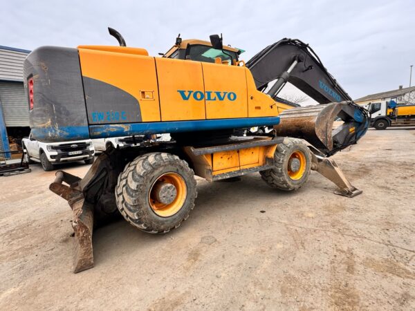 VOLVO EW210 C - Imagen 4