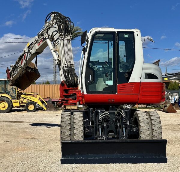 TAKEUCHI TB295 - Imagen 11