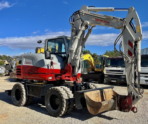 TAKEUCHI TB295 - Imagen 4