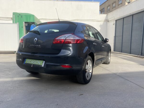 RENAULT MEGANE - Imagen 6