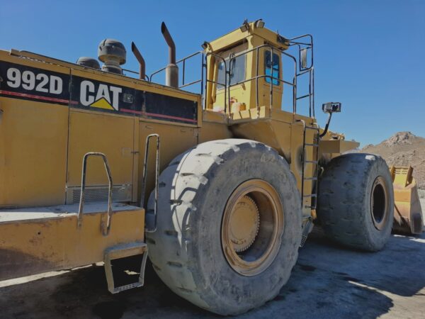 CATERPILLAR 992D - Imagen 3