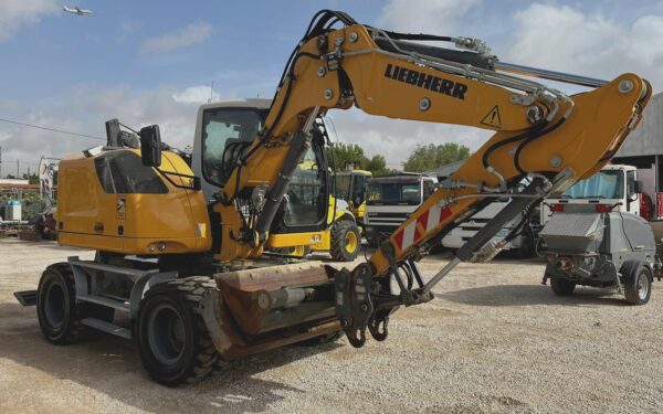 LIEBHERR A910 COMPACT LITRONIC - Imagen 4